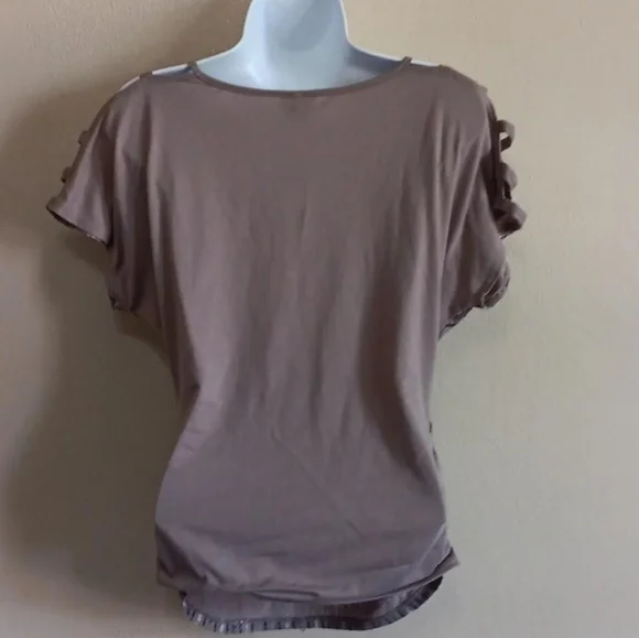 Sold - Picture 3 of 9